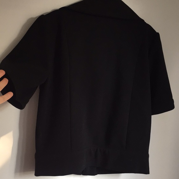 Cropped Jacket - Picture 2 of 6